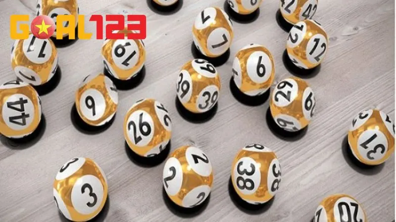 Theo công thức tổ hợp toán học sẽ tính được có tổng cộng 26 xiên quay từ bộ 5 con 